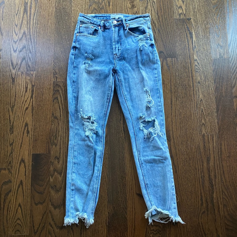 Juniors Almost Famous jeans 👖